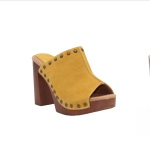 SBICCA-FOOTWEAR CROWLEY Clogs